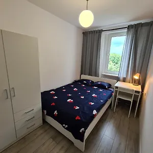  Homestay Mirrorroom Pl Airport